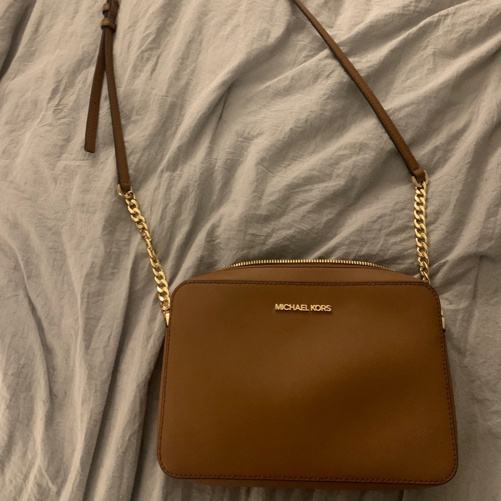 Michael Kors Jet Set Large Saffiano Crossbody Bag